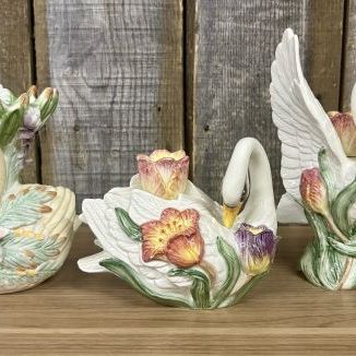 Sale Photo Thumbnail #45: A Trio of Fitz and Floyd Tulip Swan Pattern Porcelain Decorative Items