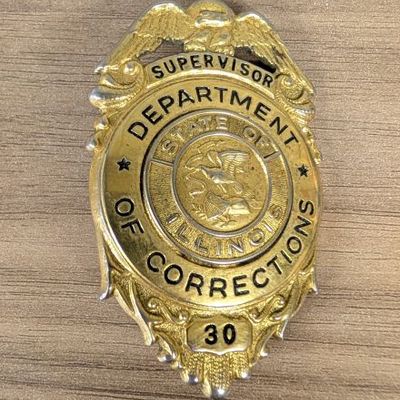 Sale Photo Thumbnail #198: Obsolete Illinois Department of Corrections Supervisor Badge Number 30
