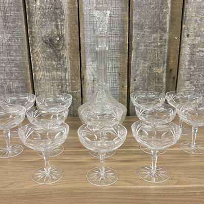 Sale Photo Thumbnail #458: A 14-Piece Cut Crystal Beverage Service in Pinwheel Pattern