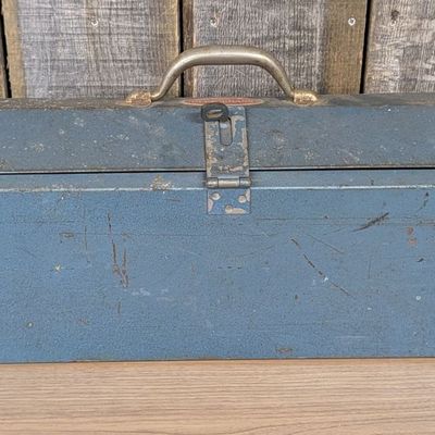 Sale Photo Thumbnail #499: Vintage Belknap Blue Grass 32-Inch Steel Saw Box with Blue Hammered Finish