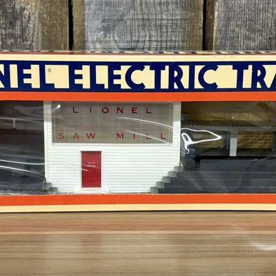 Sale Photo Thumbnail #546: Lionel 6-2301 O Gauge Operating Sawmill with Original Box
