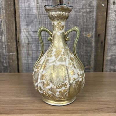 Sale Photo Thumbnail #39: Japanese Nippon Era I.E. and C. Co. Moriage Porcelain Twin Handled Vase
