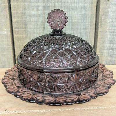 Sale Photo Thumbnail #257: L.G. Wright Daisy and Button Pattern Amethyst Glass Three Piece Covered Dish