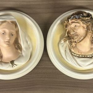 Sale Photo Thumbnail #8: A Pair of Vintage Chalkware Religious Wall Plaques Depicting Jesus and the Virgin Mary