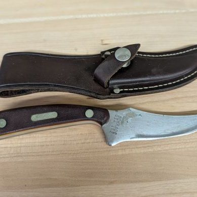 Sale Photo Thumbnail #280: Schrade USA 152 Old Timer Sharpfinger Fixed Blade Knife with Leather Sheath