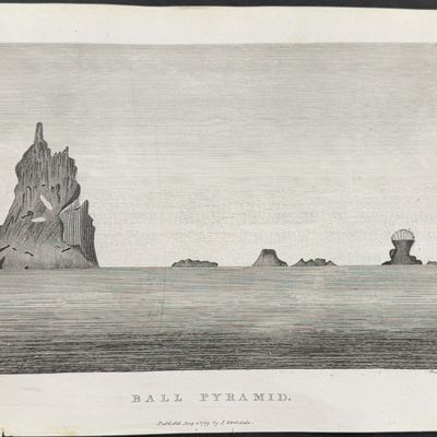 Philip, Australia - Ball Pyramid