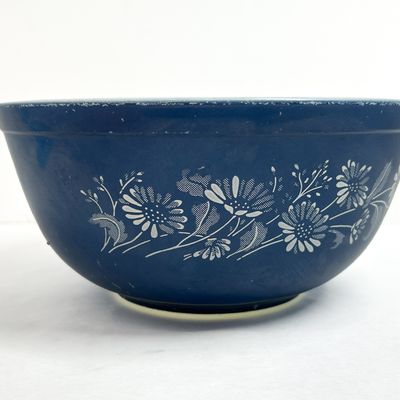 Sale Photo Thumbnail #478: PYREX COLONIAL MIST GLASS MIXING BOWL