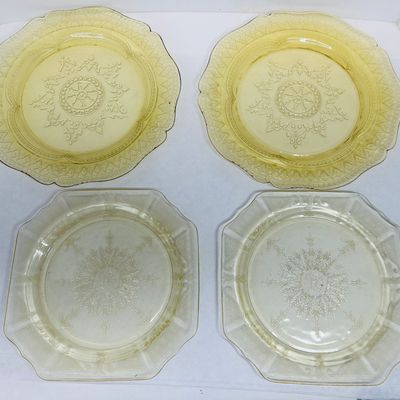 Sale Photo Thumbnail #43: FEDERAL HOCKING AMBER GLASS PLATES 1930S