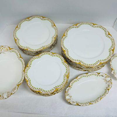Sale Photo Thumbnail #122: HAVILAND CLOVER LEAF PORCELAIN SERVICE