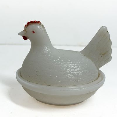 Sale Photo Thumbnail #320: HAZEL ATLAS MILK GLASS HEN ON NEST