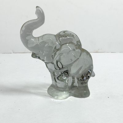 Sale Photo Thumbnail #495: HEISEY CLEAR GLASS ELEPHANT FIGURINE