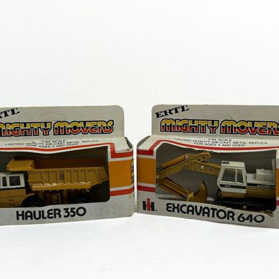 Sale Photo Thumbnail #352: ERTL Mighty Movers International Harvester 1/64 Scale Construction Vehicles