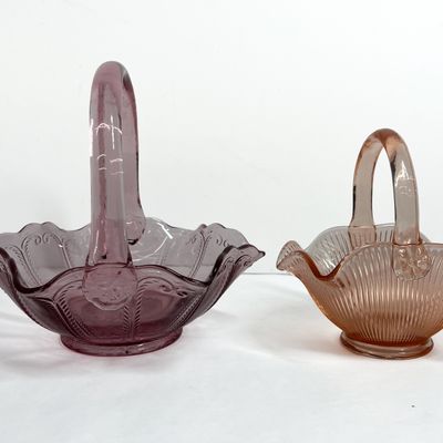 Sale Photo Thumbnail #371: FENTON GLASS BASKETS, 20TH CENTURY