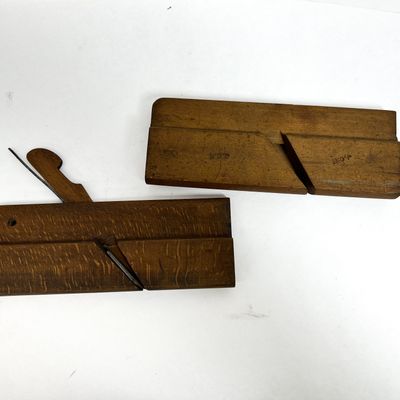 Sale Photo Thumbnail #312: TWO OAK AND HARDWOOD PLANES