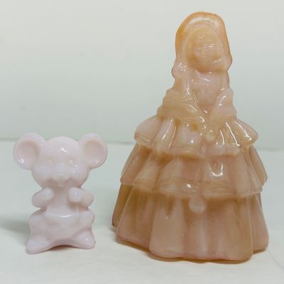 Sale Photo Thumbnail #6: BOYD SLAG GLASS FIGURINES, C.1980