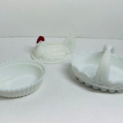 Sale Photo Thumbnail #31: WESTMORELAND MILK GLASS HEN AND BASKET VINTAGE