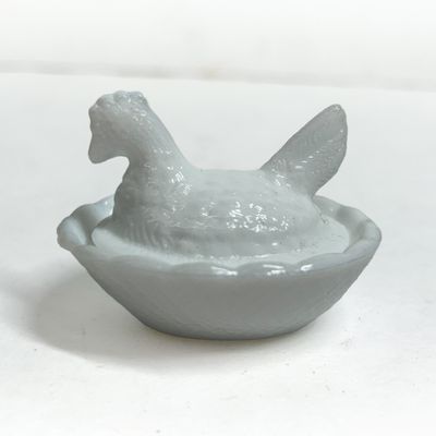 Sale Photo Thumbnail #298: WESTMORELAND MILK GLASS HEN ON NEST, 1950