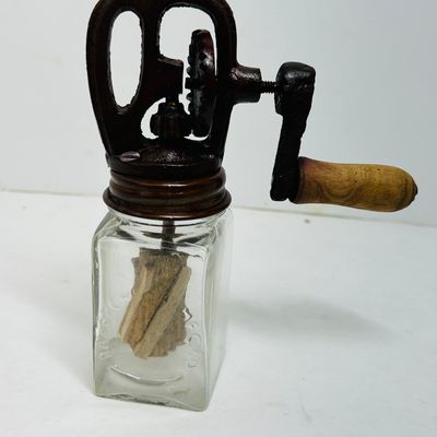 Sale Photo Thumbnail #218: DAZEY GLASS AND IRON CHURN