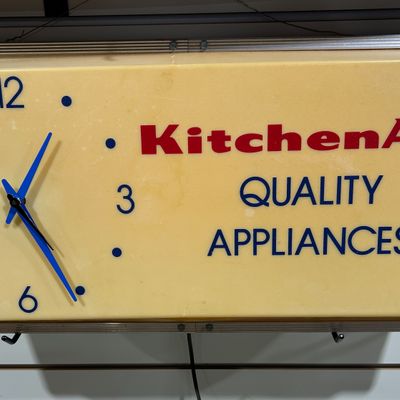 Sale Photo Thumbnail #468: DUALITE KITCHENAID PLASTIC CLOCK, 1988