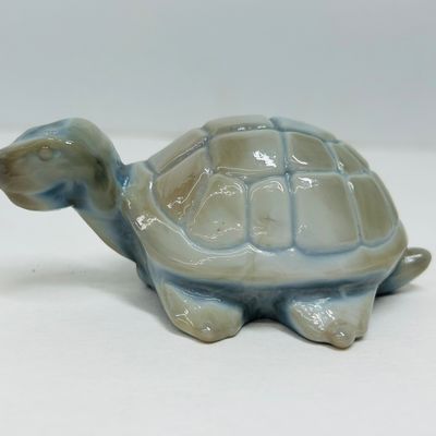 Sale Photo Thumbnail #196: FENTON PAINTED TURTLE, MID-20TH CENTURY