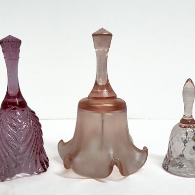 Sale Photo Thumbnail #440: FENTON THREE GLASS BELLS, 20TH CENTURY