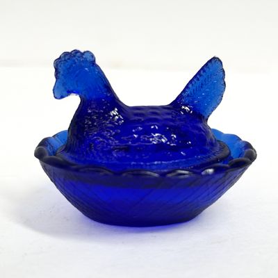 Sale Photo Thumbnail #293: COBALT BLUE GLASS HEN ON NEST