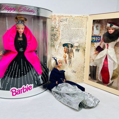 Sale Photo Thumbnail #160: MATTEL VINYL BARBIE DOLLS, 1990S