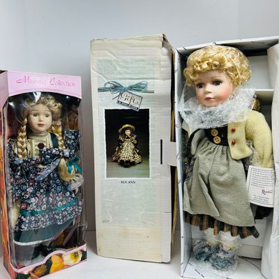 Sale Photo Thumbnail #164: MAJESTIC, LLOYD, DUCK HOUSE PORCELAIN DOLLS