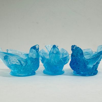 Sale Photo Thumbnail #87: DEGENHART BLUE GLASS BIRD SALTS