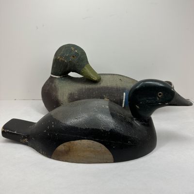 Sale Photo Thumbnail #346: ANIMAL TRAP CO WOOD DUCK DECOYS, 1940