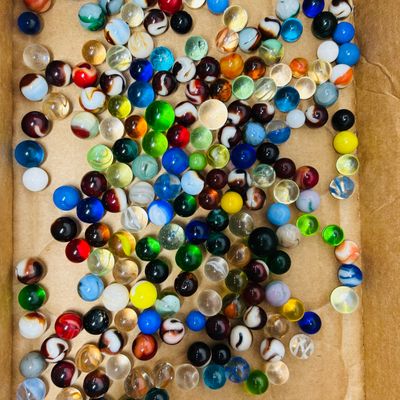 Sale Photo Thumbnail #214: ASSORTED VINTAGE MARBLE COLLECTION