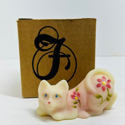 Sale Photo Thumbnail #183: FENTON BURMESE SATIN CAT FIGURINE
