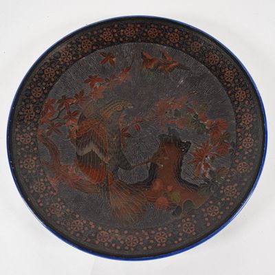 Sale Photo Thumbnail #291: Japanese Meiji Period Lacquer-Decorated Porcelain Hawk Charger
