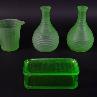 Sale Photo Thumbnail #44: Group of 6 Frigidaire Uranium Glass Refrigerator Ware Items