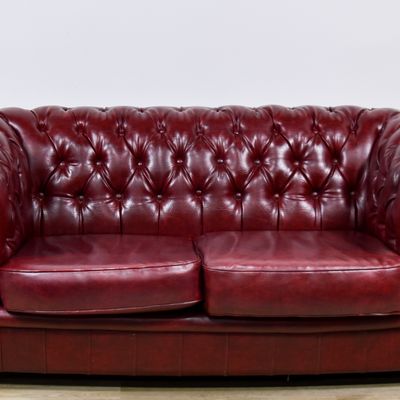 Sale Photo Thumbnail #341: Traditional Red Oxford Leather Chesterfield Loveseat
