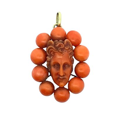 Antique 18K Yellow Gold Pendant with Carved Coral