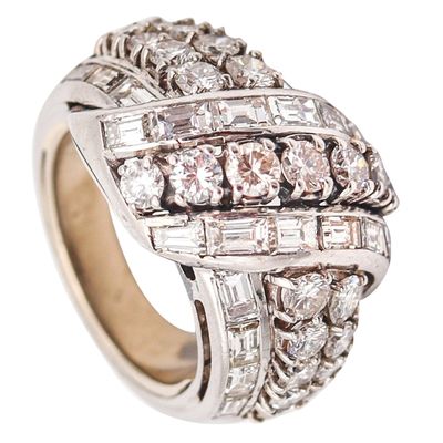 ART DECO 1935 Cocktail Ring In Solid Platinum With 4.11 Ctw In Mixed Cuts Diamonds