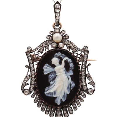 French 1860 Neo Classic Pendant Brooch In 18Kt Gold With Diamonds And Natural Pearls
