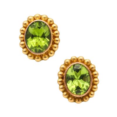 REINSTEIN ROSS Clips-On Earrings In Brushed 20Kt Yellow Gold With Peridots