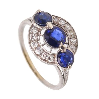 BLACK STARR & FROST 1925 Art Deco Platinum Ring With 3.55 Ctw Sapphires & Diamonds