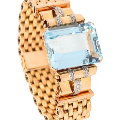 ART-DECO 1940 Retro Bracelet In 18Kt Gold With 61.84 Ctw Aquamarines & Diamonds