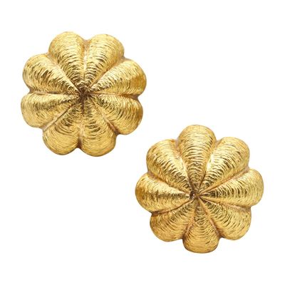 TIFFANY & CO. Textured Doomed Clips On Earrings In 18Kt Yellow Gold