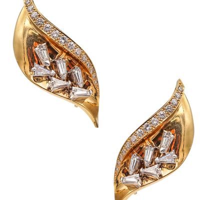 GUILLEMIN & SOULAINE Paris Convertible Earrings In 18Kt Gold Platinum And Diamonds