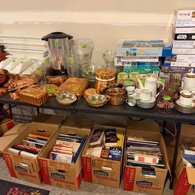 Estate sale photo