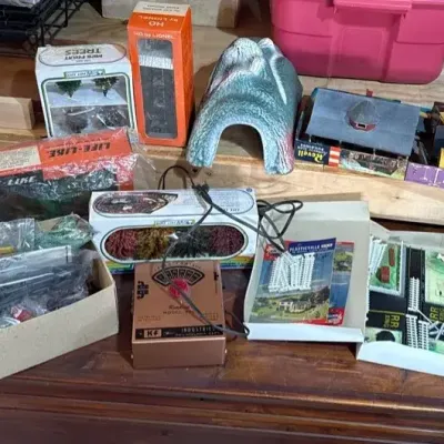 Ho Train Layout Accessories