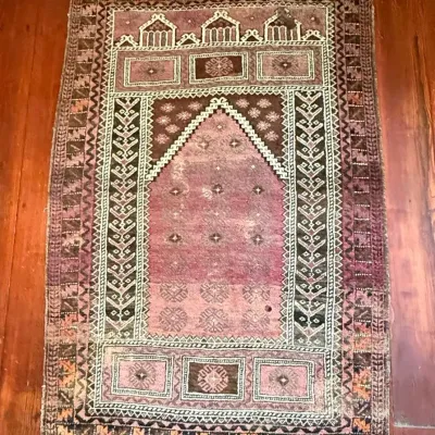 Sale Photo Thumbnail #184: Baluch Style Prayer Rug 