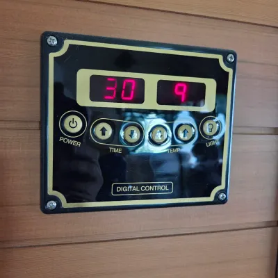Far Infrared cabin - Sauna working condition like new with digital control, comes with instruction books.