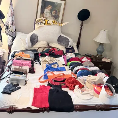 Sale Photo Thumbnail #21