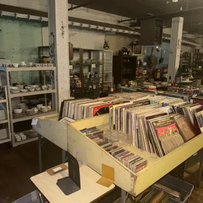 Estate sale photo