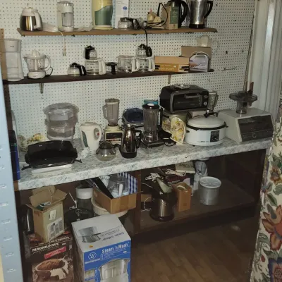 Estate sale photo